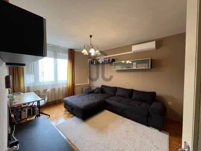 Eladó lakás Újpest Izzó telepen 49nm azonnal költözhető