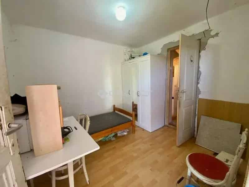 Frankhegy Telek Elado 766 m2 782 m2-es telekkel