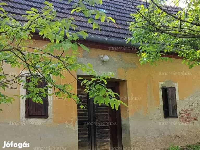 Zalakaros téglalakás eladó 47nm telekkel