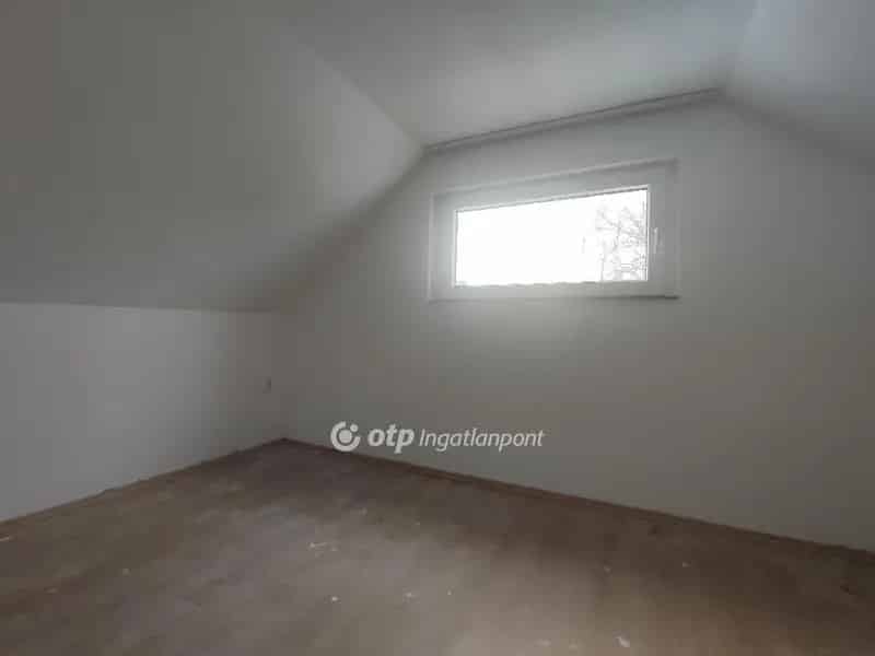Bocskaikert Rákóczi rész 51 7 40 3 m2-es ház eladó dupla telken