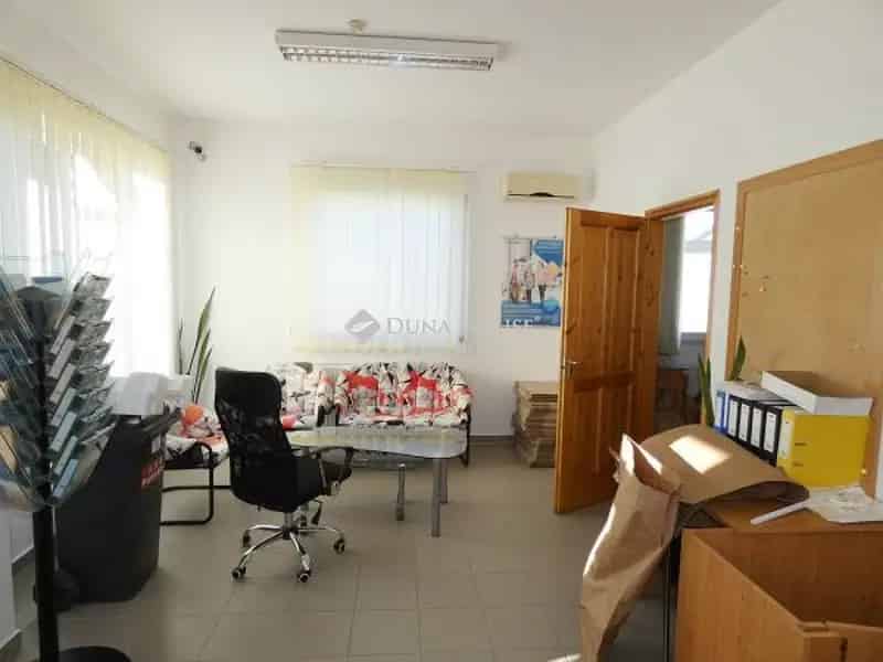 Szepetnek irodaház eladó 79 nm 65 nm nettó