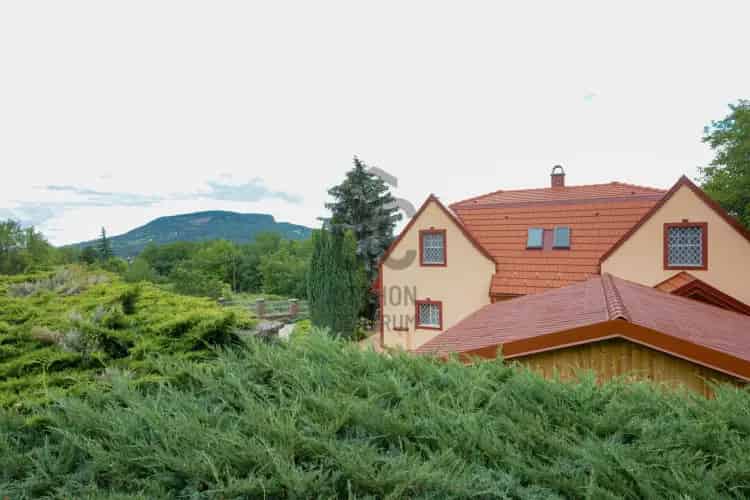 Badacsonyörs családi ház eladó panorámával
