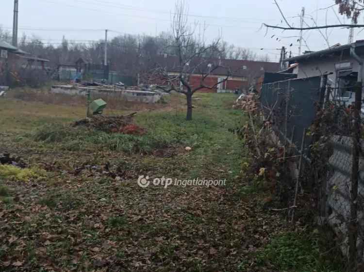 Telek eladó csendes környezetben kiváló adottságokkal