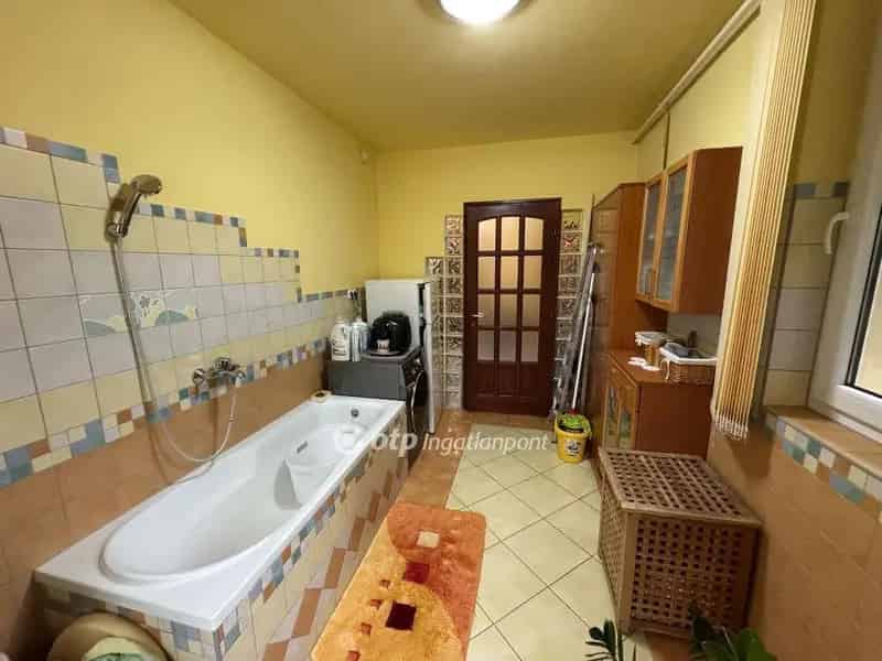 Nyíregyháza Luxus Családi Ház Eladó 244 5 m2 2395 m2 Telekkel