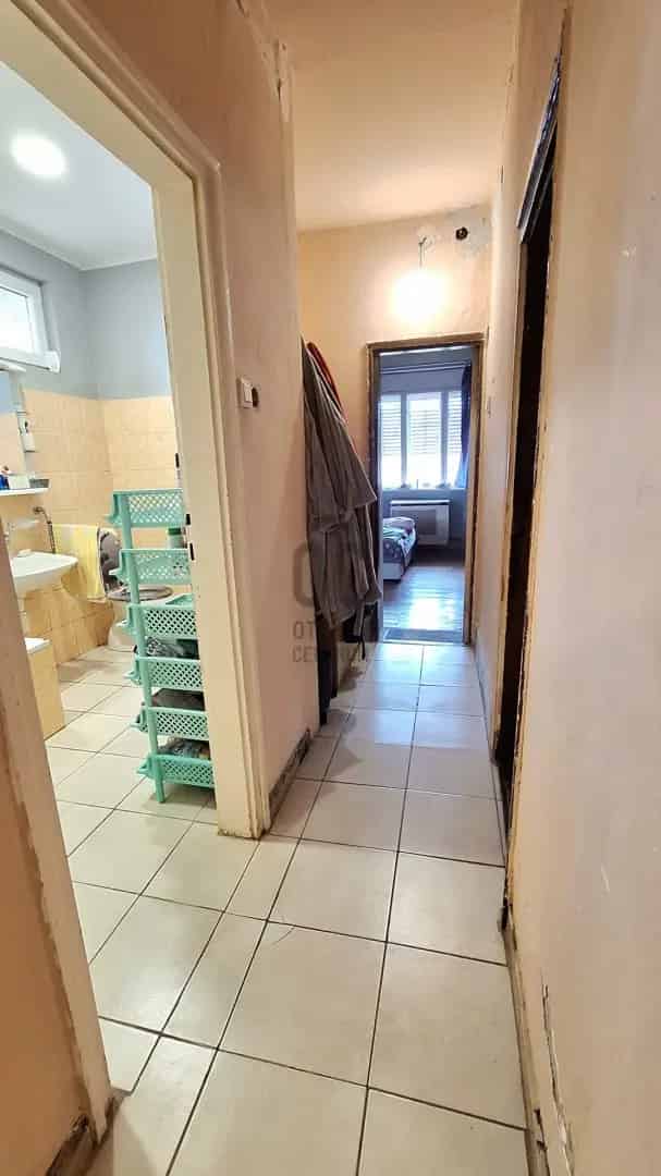 Ház Kiadó , Tolnai járás, Dunántúl