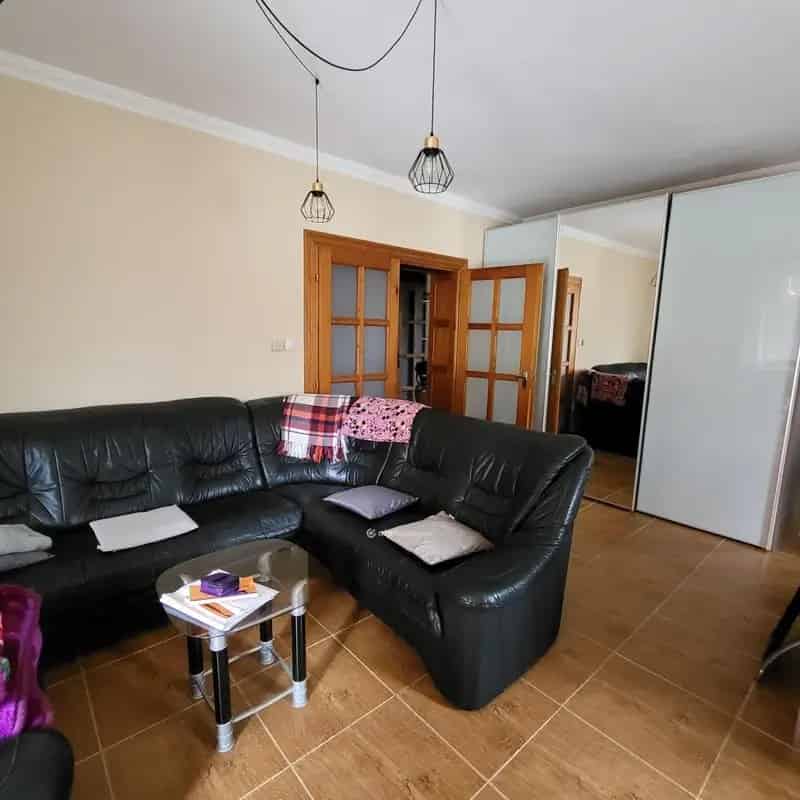 Hajduszoboszlo 8 szobas 8 furdoszobas csaladhaz elado vendglatasra alkalmas teljes felujitassal