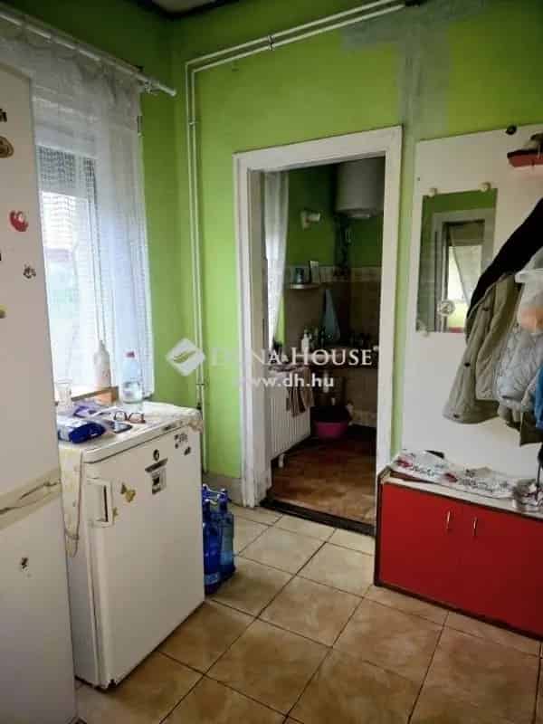 Hetvehely 98 nm-es 3 szobás családi ház eladó