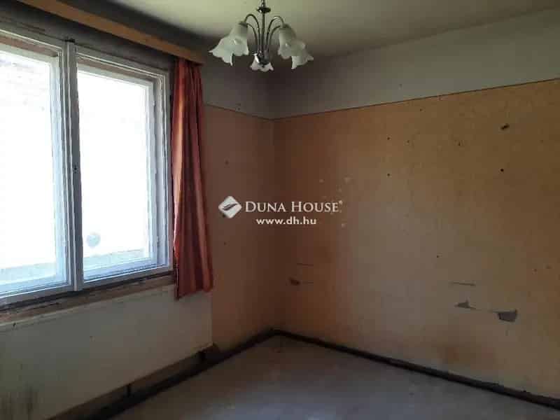 Felújítandó családi ház Gyulaváriban 933 m2-es telken