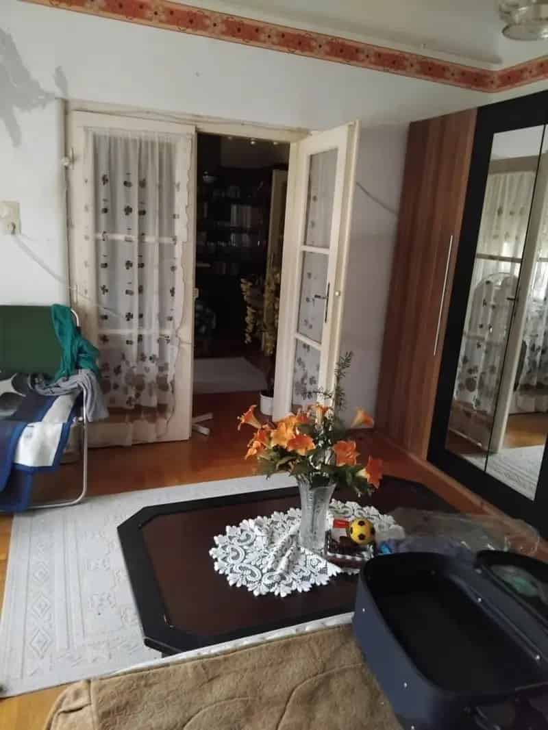 Jászladány családi ház eladó 2 1 2 szoba kerttel