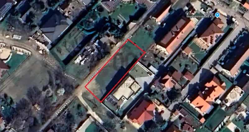 Kistarcsa 743nm-es építési telek eladó ikerház építésére