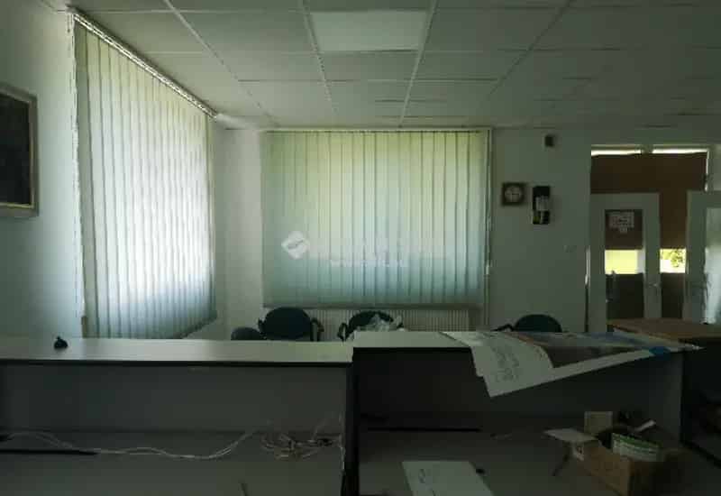 Eladó Üzlethelyiség Gutorföldén 70 m2 329 m2 telekkel