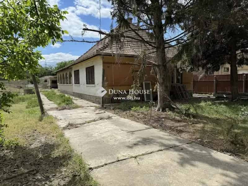 Szigetszentmiklós Duna-parti telek eladó 2623 m2