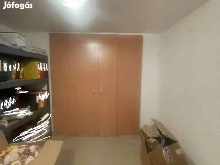 Debrecen Belvaros 107 nm-es Uzlethelyiseg Iroda Elado
