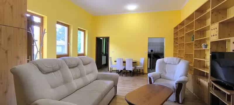 Eplényi Vendégház eladó - Teljesen felújított, 3 apartmannal