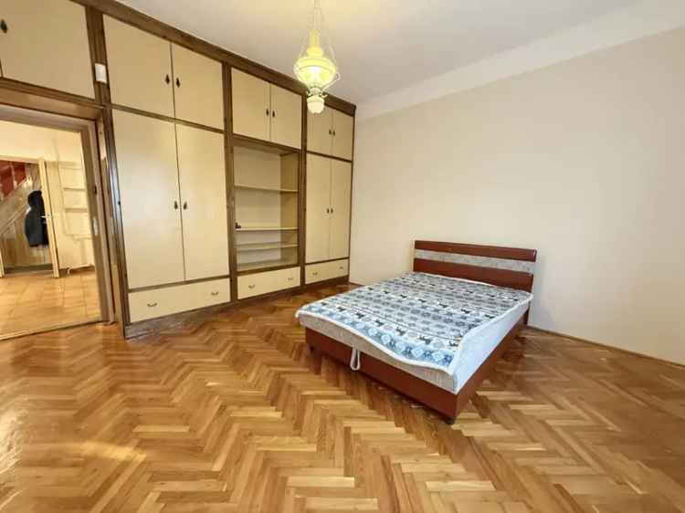120 nm-es 5 szobás ikerház Debrecenben 556 nm-es telken