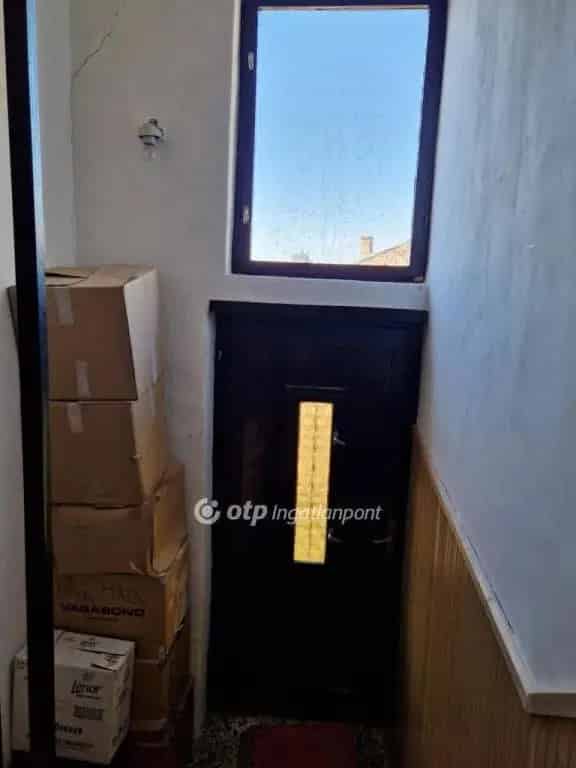 Esztergomi családi ház eladó 138nm 46nm pincével