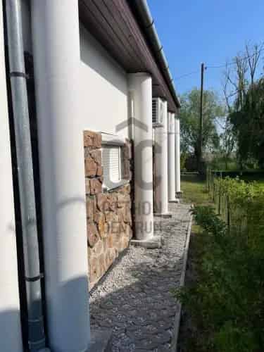 Fonyód Balaton parti családi ház eladó