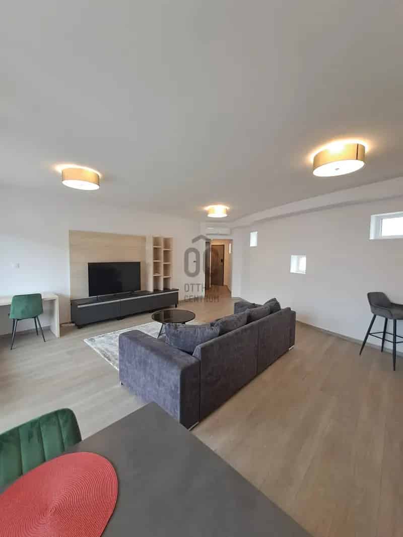 Debrecen Belváros 86 nm-es 3 szobás Teraszos Lakás Teremgarázzsal