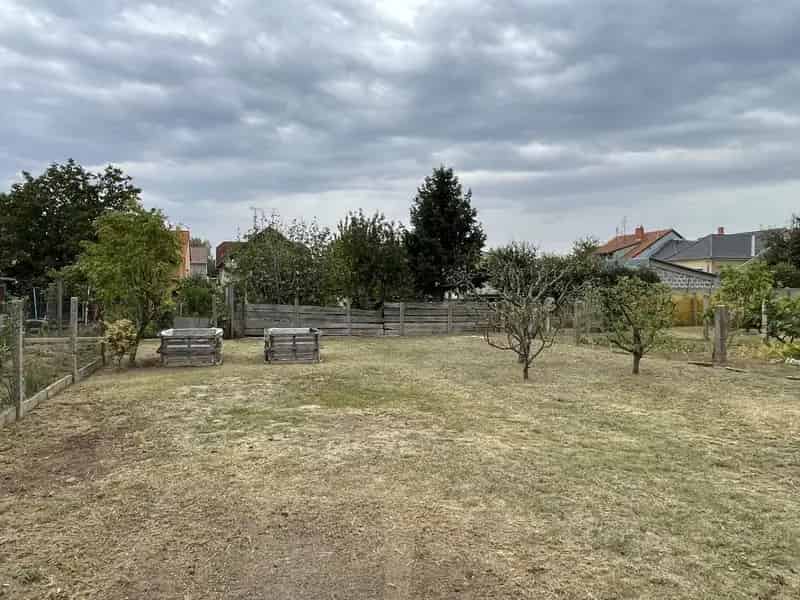 Ház Kiadó , Szombathelyi járás, Dunántúl