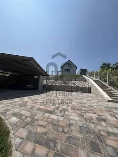 Tokodi panorámás nyaraló eladó - DHZ088154
