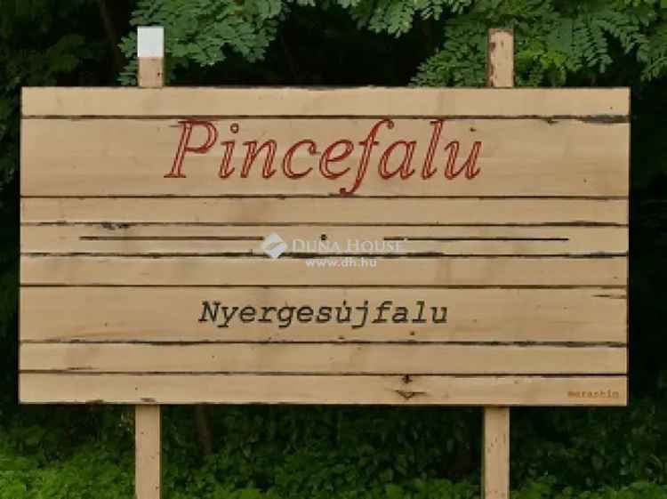 Nyaraló Eladó in Nyergesújfalu, Dunántúl