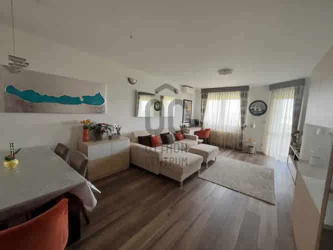 Budapest XXII kerület Rózsavölgy 74m2 3 szobás panorámás lakás eladó