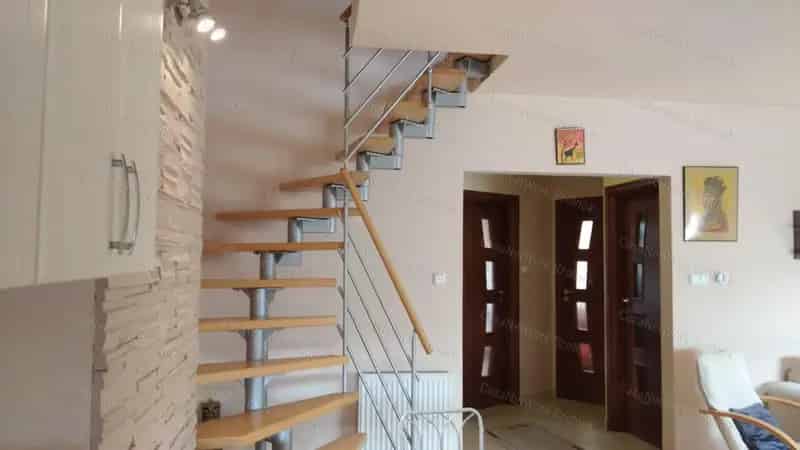 Szolnoki Belvárosi Tégla Lakás eladó - 87 nm - Galériás - Garázzsal