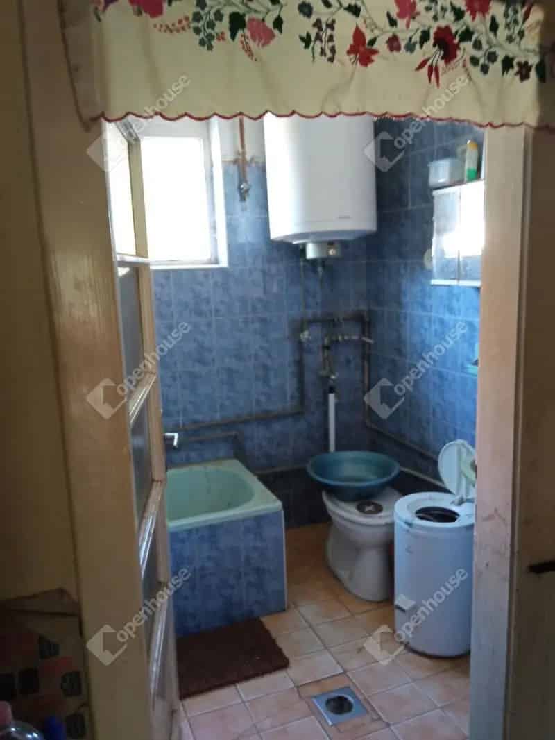 Döbröközi családi ház eladó 130 nm 4 szoba nagy udvarral