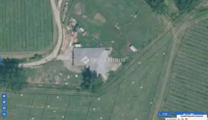 Mezőgazdasági Telek Eladó Szendehelyen 9500 m2 Géptárolóval