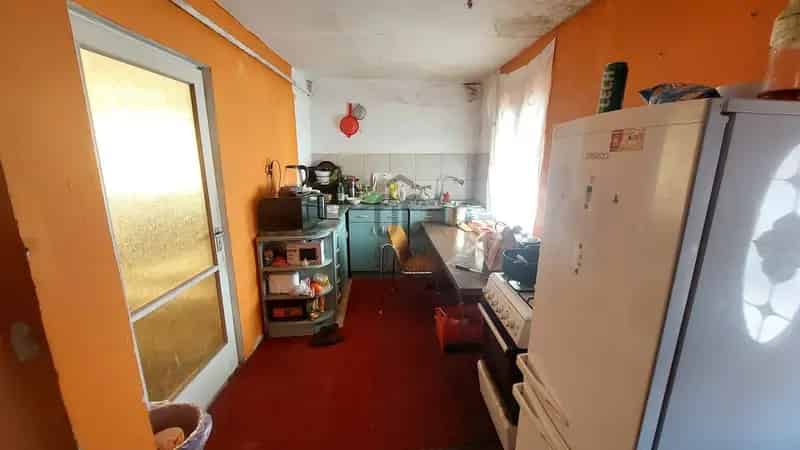 Gyáli felújítandó családi ház eladó 60 m2 659 m2 telekkel