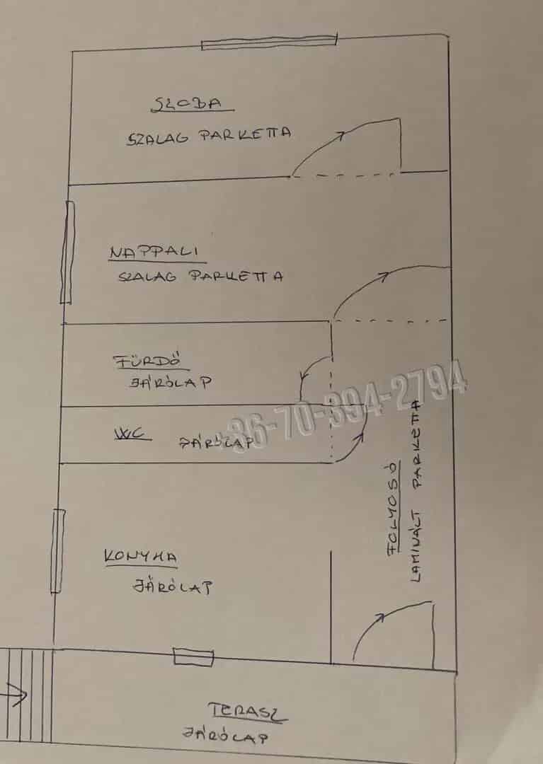 Tata Óváros 79m2-es 2 szobás felújított ház eladó