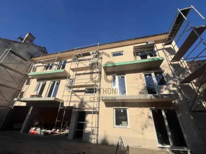 Budapest XIV kerület Uj építésű 3 szobás lakás eladó