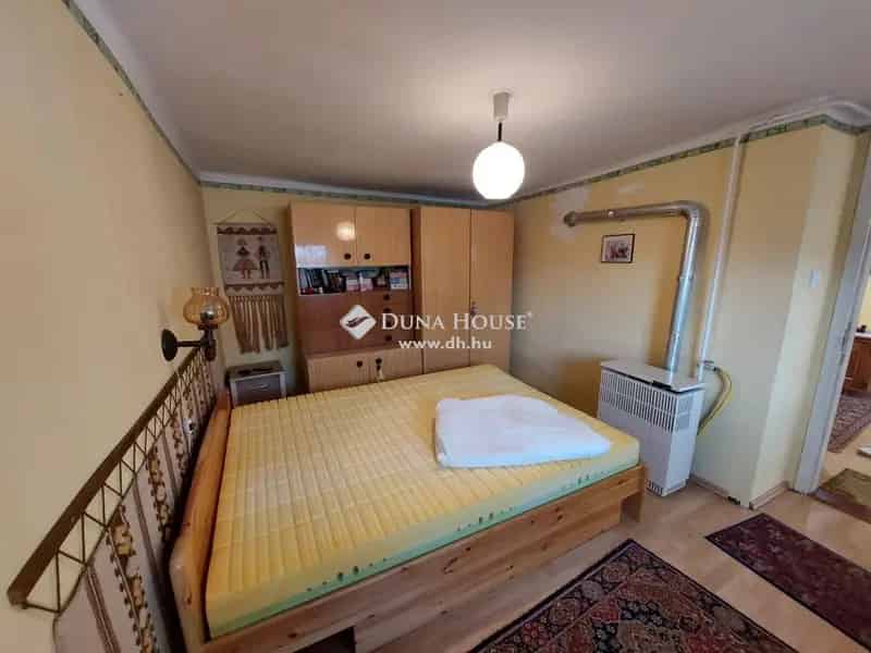 85 m2-es 3 szobás házrész eladó Budapest Józsefvárosban