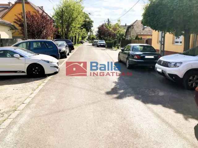 Budapest XV Kerulet Rakospalota 378 nm-es Eladó Telek