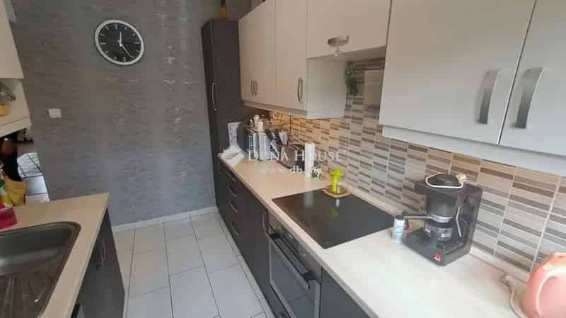 Kecskemét családi ház eladó 96nm 3 szoba garázzsal