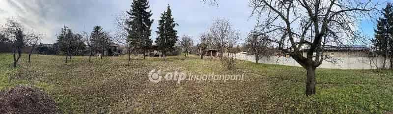 Eladó telek Nagytétényben panorámás kilátással