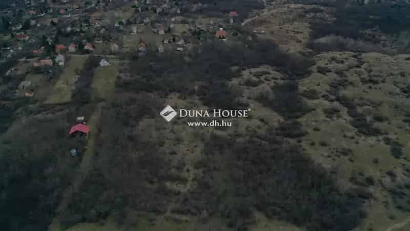 Pákozd Üdülőövezeti Telek Eladó 671m2