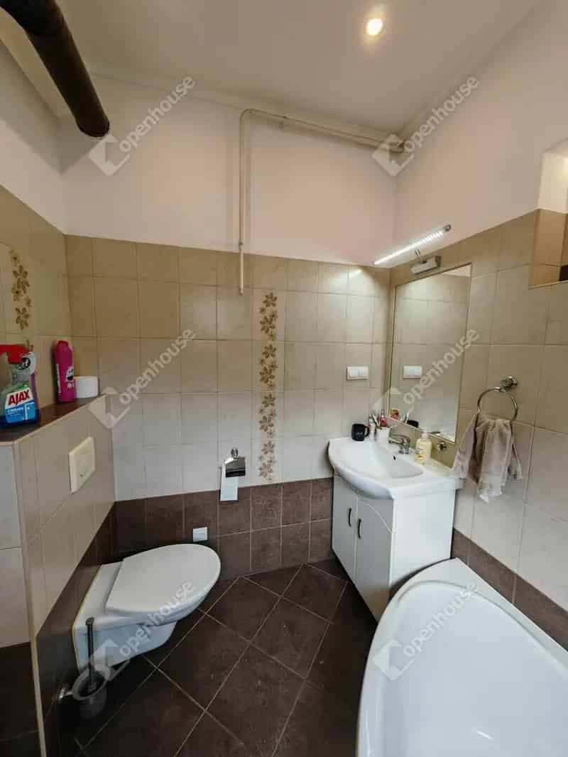 Gyömrői házrész eladó a Tófürdő közelében