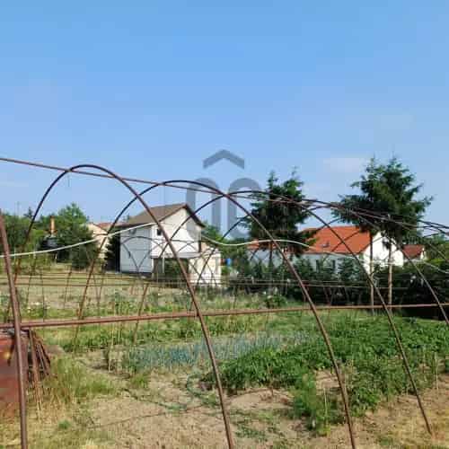 Pécsi eladó telek Kápolna dombon 1186 nm