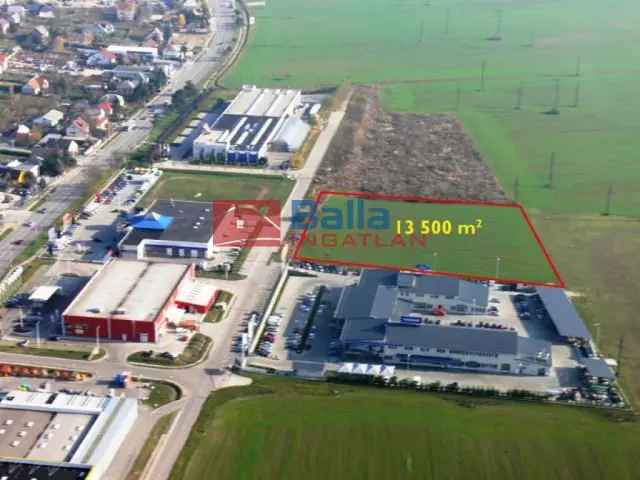 Székesfehérvár Telek Eladó 4514 m2 Üzleti Terület
