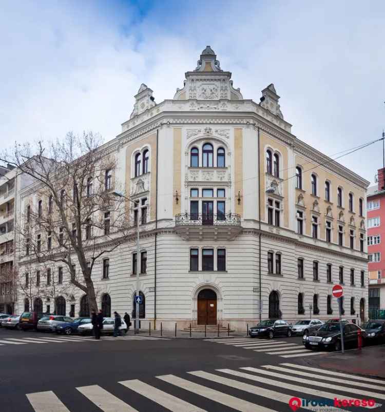 Iroda bérlés üzleti célú Honvéd Center modern és klasszikus stílusban