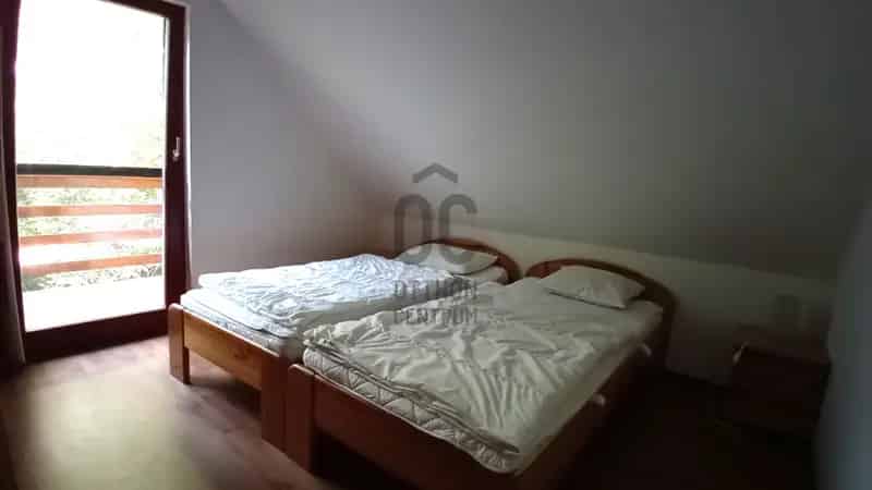Szóladi eladó nyaraló Balaton közelében