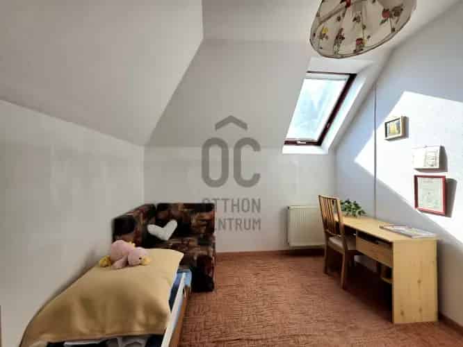 Budapest X kerületi eladó ikerház osztatlan közös tulajdon