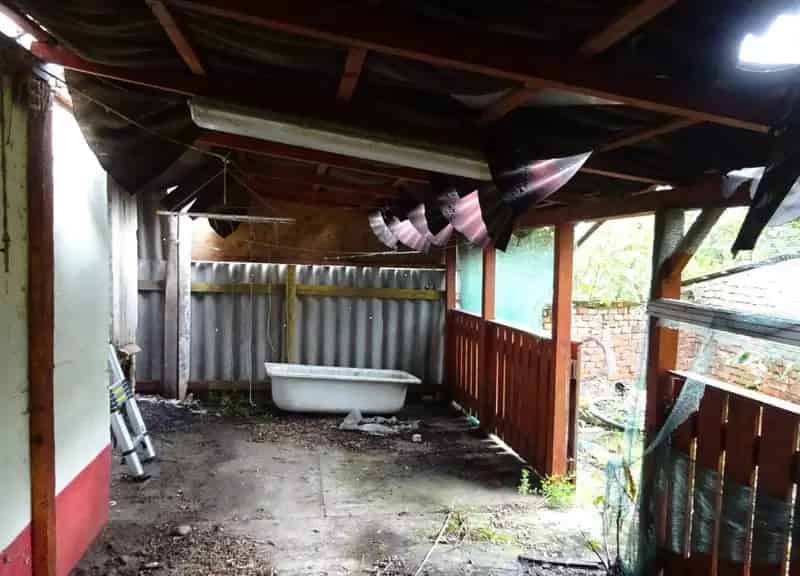 Felujitando haz Kisdombegyházon 87 m2 1891 m2 telekkel