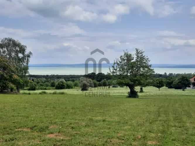 Révfülöpi eladó telek Balaton panorámával