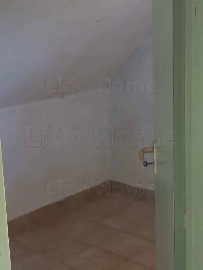 Felsőörsi Balatoni Panorámás Nyaraló Eladó