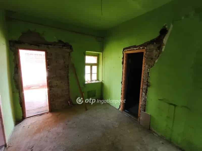 Felújítandó családi ház Zagyvarékason 1698 m2 telekkel