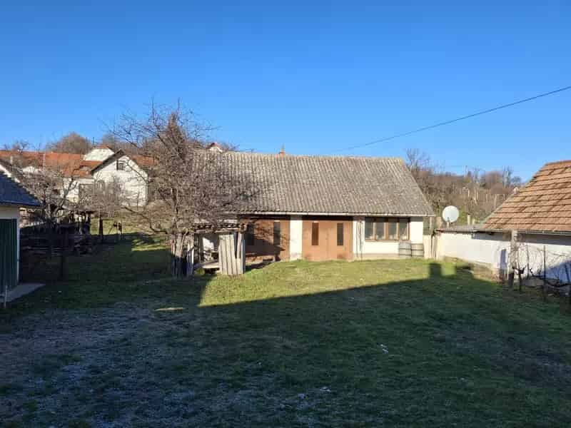 Családi ház Mecseknádasdon 1771m2 telekkel
