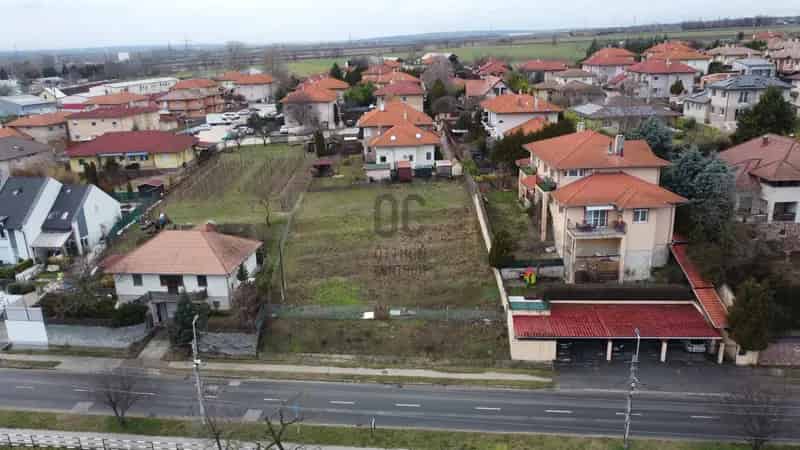 921 nm-es építési telek Százhalombatta Óvárosában