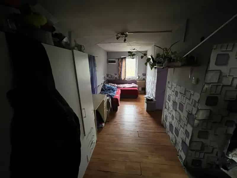 60 nm-es ház 2877 nm-es telken Nyársapáton